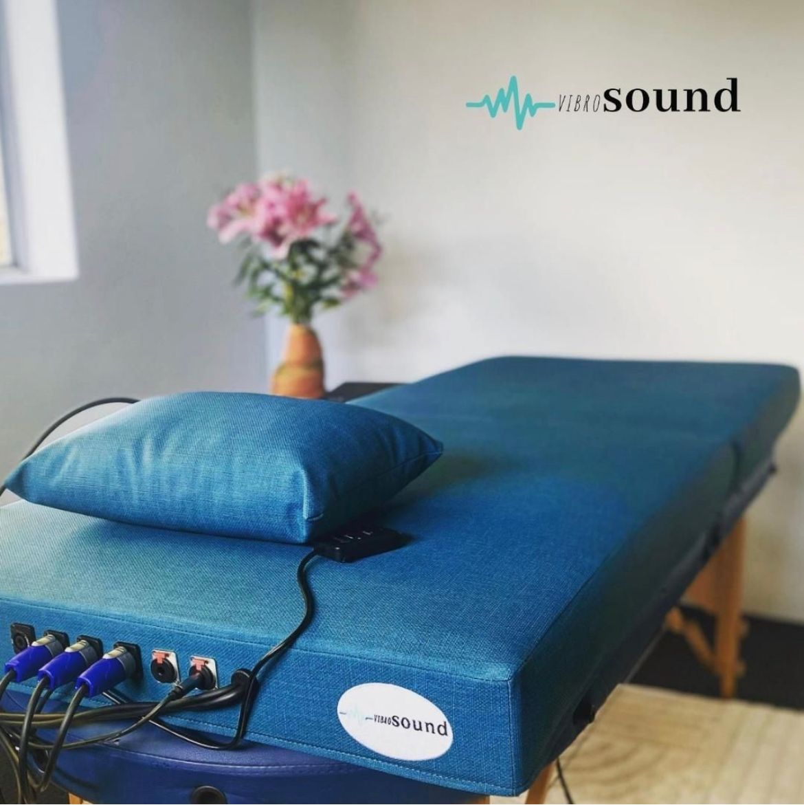 Vibroacoustic therapy Brisbane — sound body massage Gloria Martins
